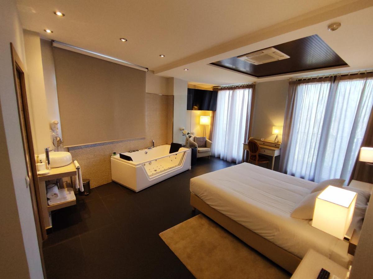 Hotel Puerta Del Arco Tudela de Duero Buitenkant foto