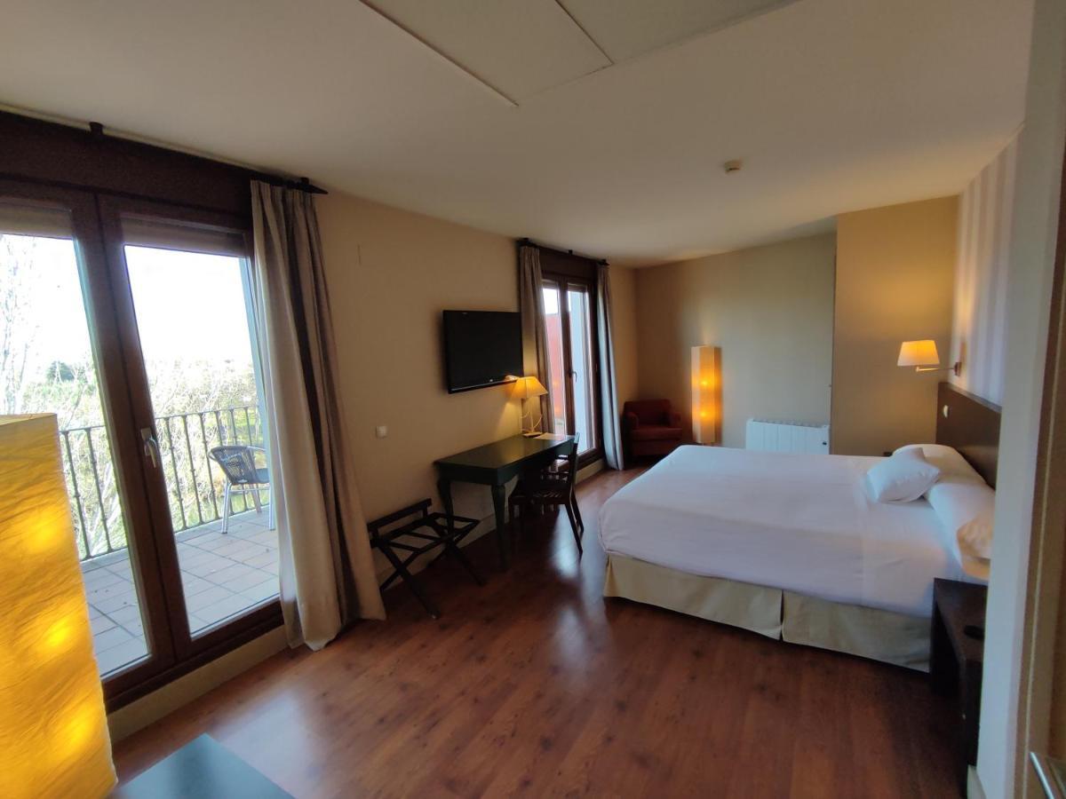 Hotel Puerta Del Arco Tudela de Duero Buitenkant foto