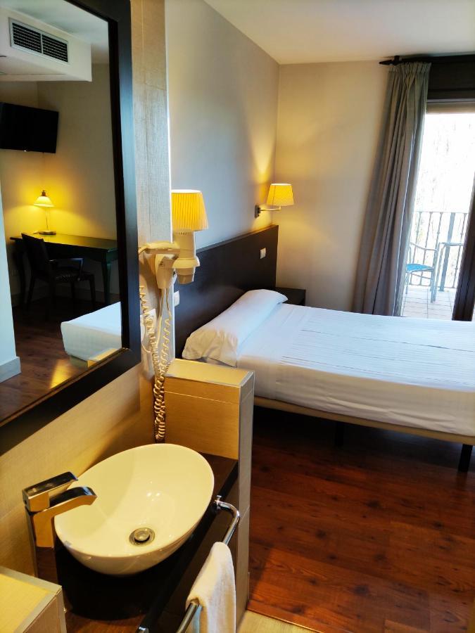 Hotel Puerta Del Arco Tudela de Duero Buitenkant foto
