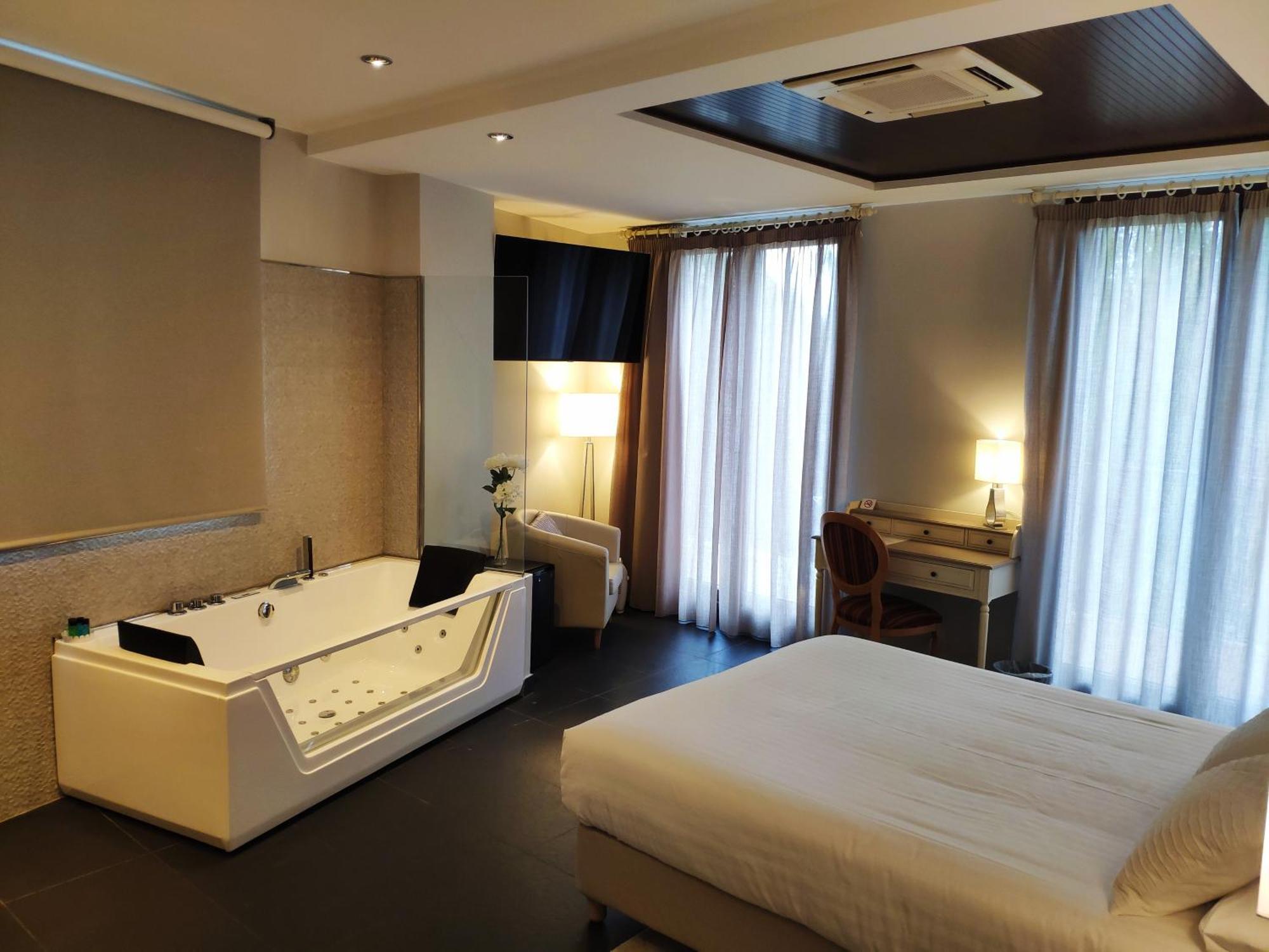 Hotel Puerta Del Arco Tudela de Duero Kamer foto