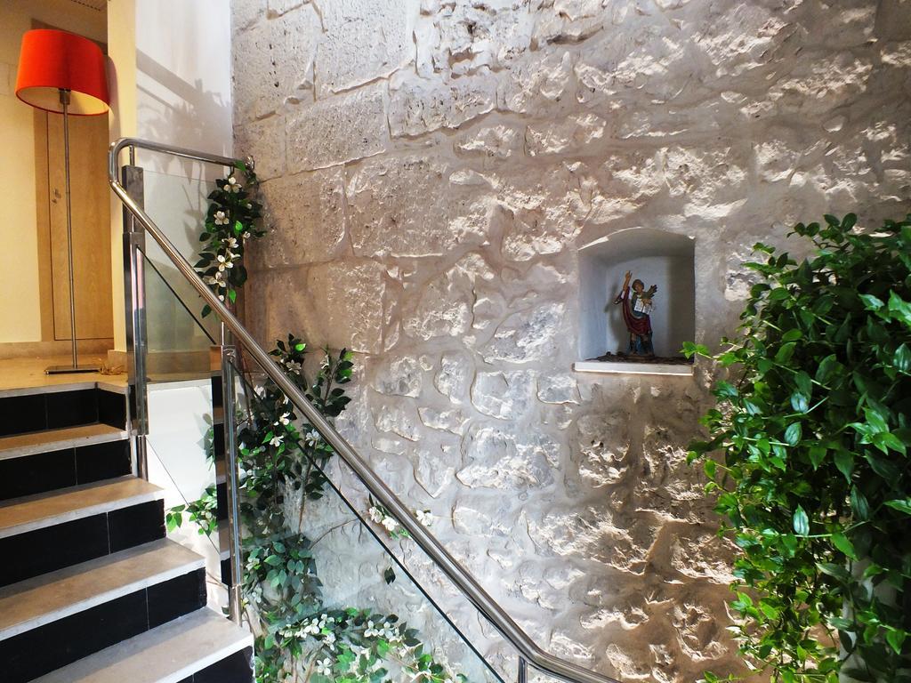 Hotel Puerta Del Arco Tudela de Duero Buitenkant foto