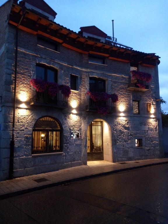 Hotel Puerta Del Arco Tudela de Duero Buitenkant foto